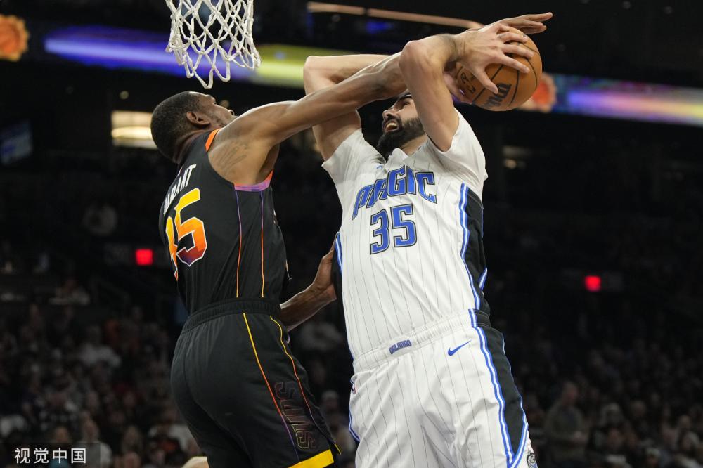 在长途奔波 在长途奔波