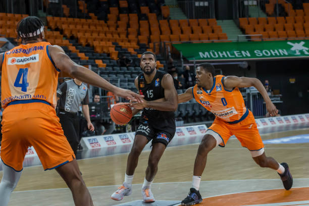 对于苏比门 对于苏比门